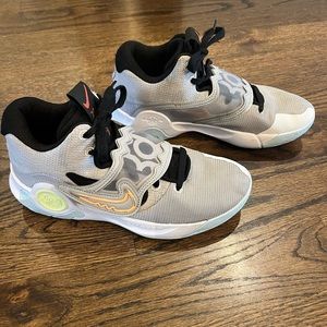 MEN'S NIKE KD TREY 5 X BASKETBALL SHOES